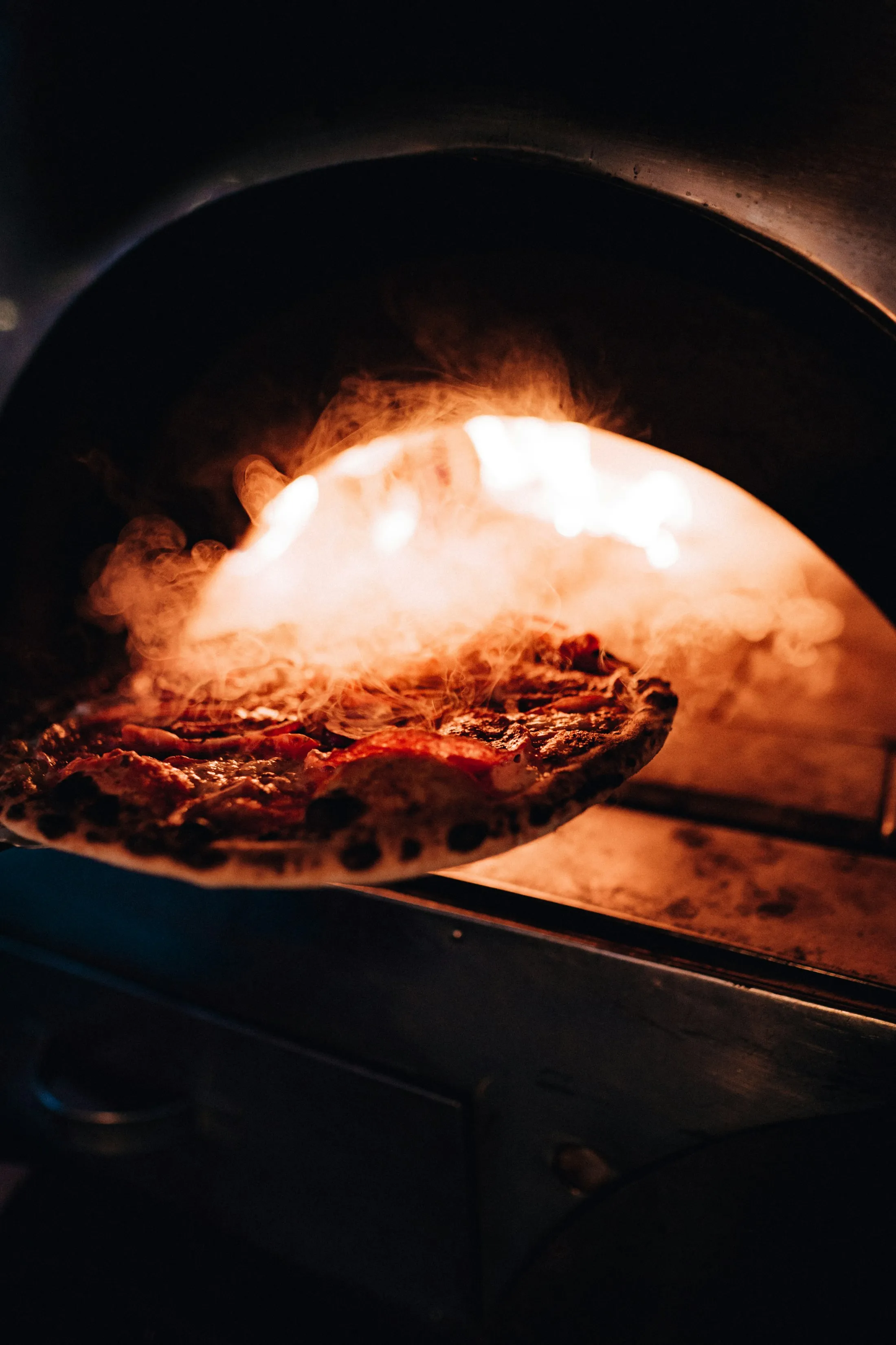 Une pizza qui gonfle dans le four